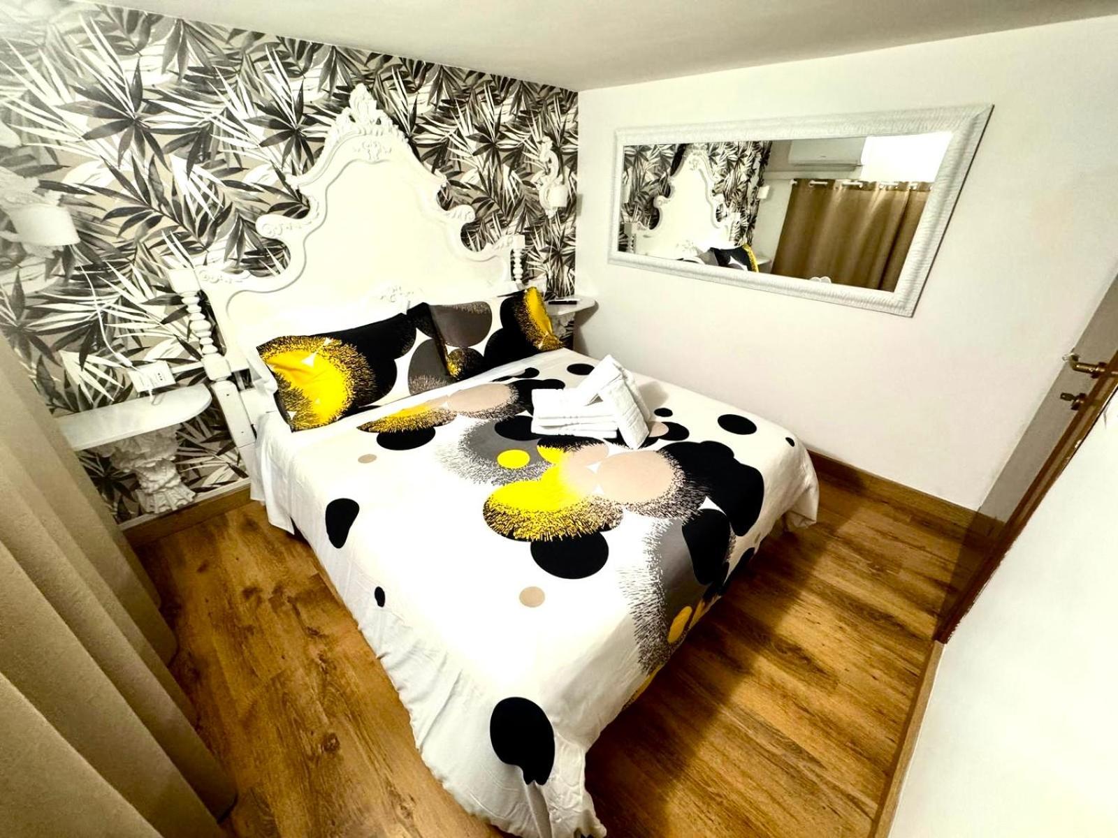 Machiavelli House Apartment Rome